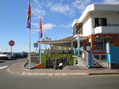 Apartment Machico Near The Beach