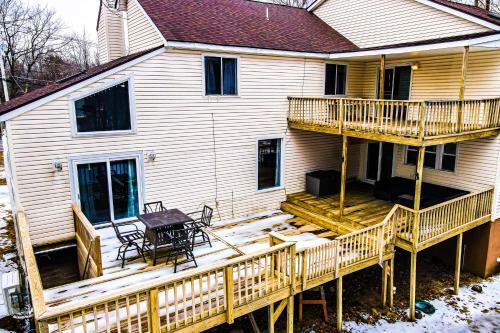 Pocono Paradise