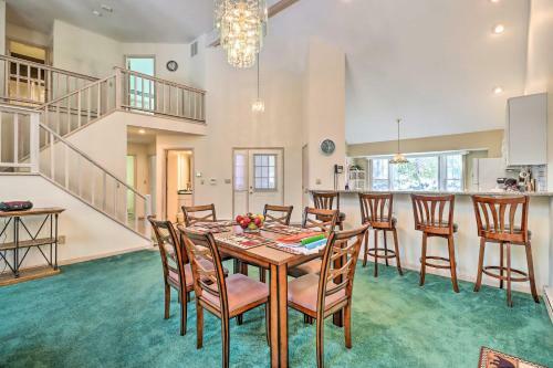 Grand Pocono Pines Home About 2 Mi To Golf Course