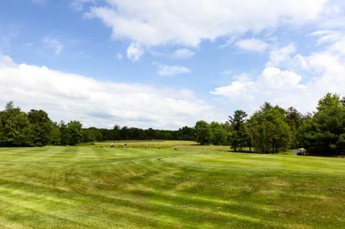 Grand Pocono Pines Home About 2 Mi To Golf Course
