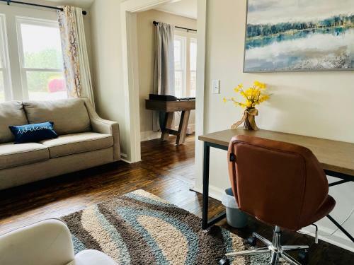 New! Bountyland Cottage - Lake Keowee - Mountains - Clemson University