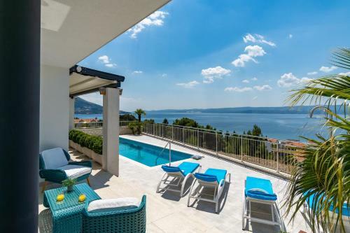 Seaview Villa Marija With Pool, Jacuzzi, Sauna