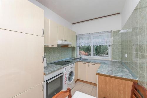 Apartments Mara