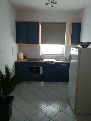 Apartment Viti With Garden And Barbecue