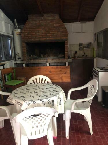 Apartamento Quincho Con Piscina 6 Pax