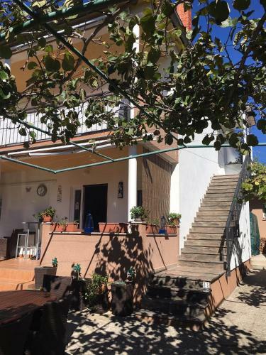 Apartment Dragan