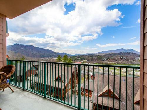 A View To Remember - Jacuzzi Tub, Community Pools