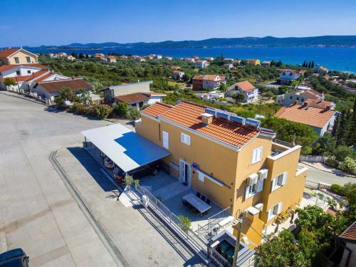 Apartment Sveti Petar 16852b