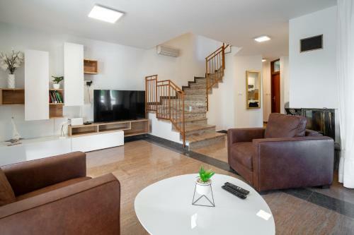 Villa Lusi House