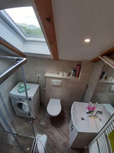 Hostal Bedrooms Cerovac