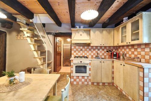 Lovely Rustic Villa Katarina With 2 Pools
