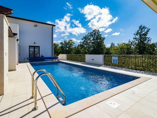 Holiday Home Villa Mala Halu