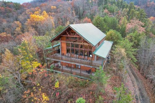 Million Dollar View - Hot Tub, Sauna, Shared Pool