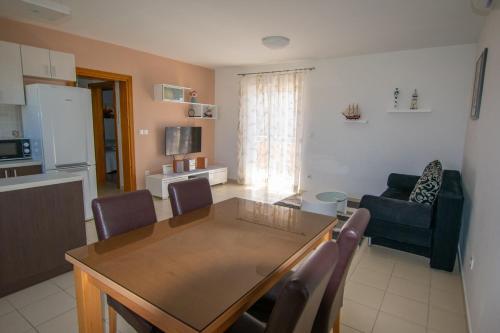 Apartments Pagar