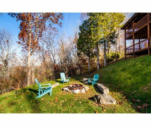 Moosehead Lodge - View, Community Pool, Game Room