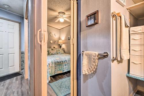 Apartamento Beachside Getaway With Pool - Step-free Access!
