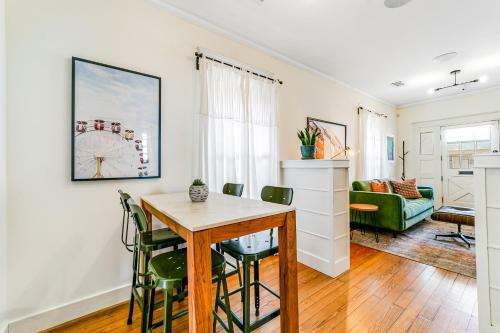 Beautiful Art Bungalow