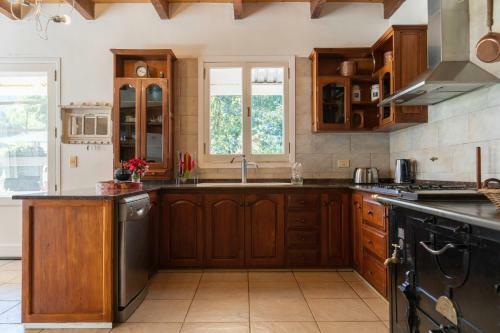 Casa Quinta Pileta Y Quincho Totalmente Equipada