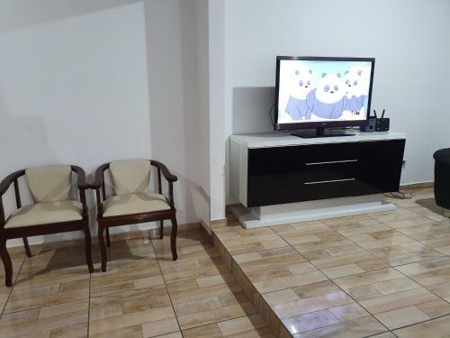 Ch�cara Com Piscina Aquecida- Perd�es