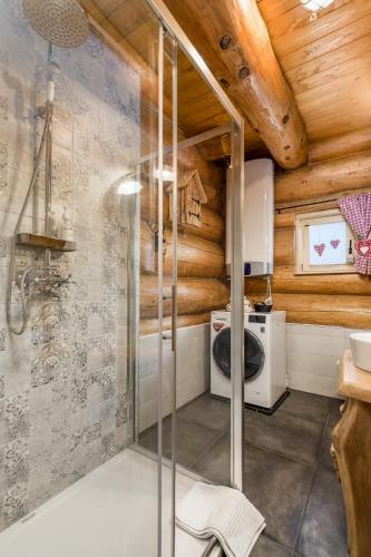 Divjake Log Home - Kraljica ?ume