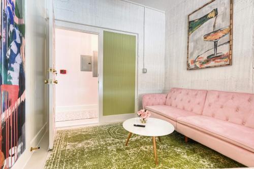 The Oleander Hotel Room 6