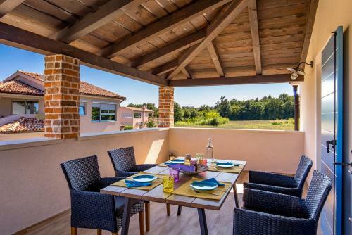 Villa Leticia