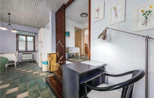 Four-bedroom Holiday Home In Groznjan