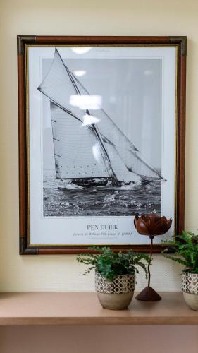 Hotellerie Les Brisants , Restaurant J M Perochon