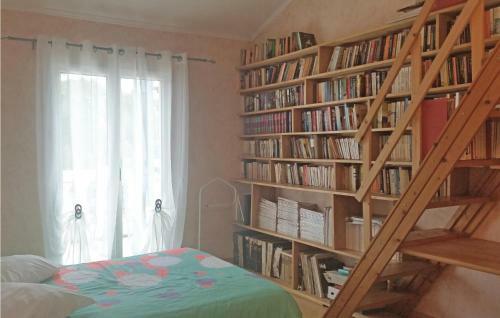 Holiday Home Chemin De La Roque