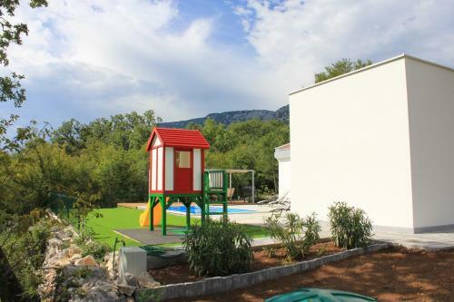Holiday Home In Grizane 41378