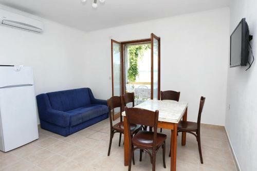 Apartment Pjestata 10210b