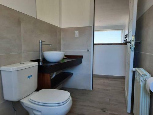 Villa Infinitosur House