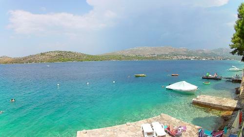 Apartamentos Beautiful Villa 6 Metres From Sea