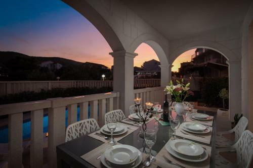 Villa Authentica
