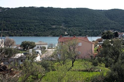 Apartments With A Parking Space Grebastica, Sibenik - 4866