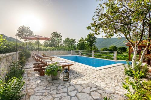Holiday Home Memories And Joy