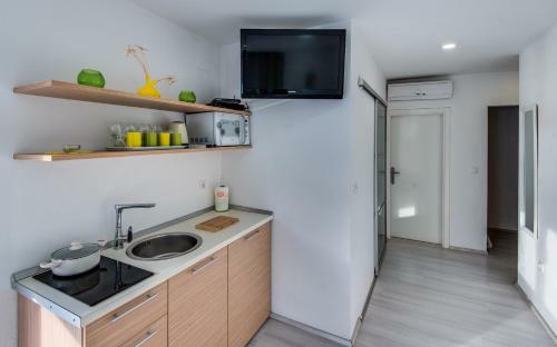 Apartments Holidays Roko