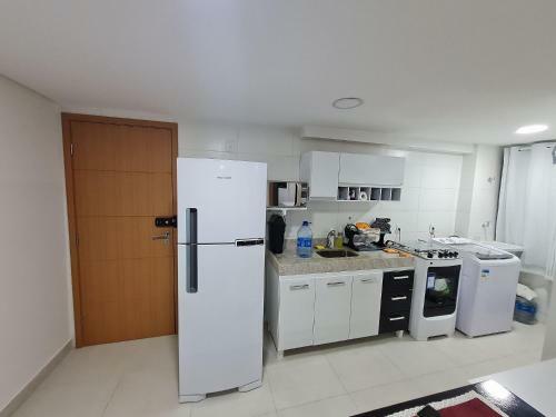 Sensacional Apartamento Stand No Amaranth Beach Class