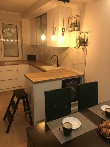 Central Apartment/free Parking/free Wifi
