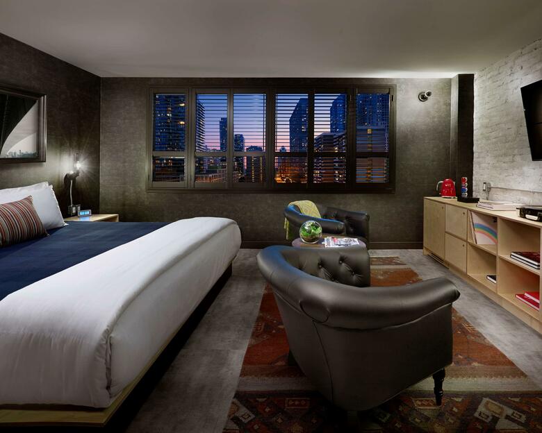 Comfort Hotel Downtown