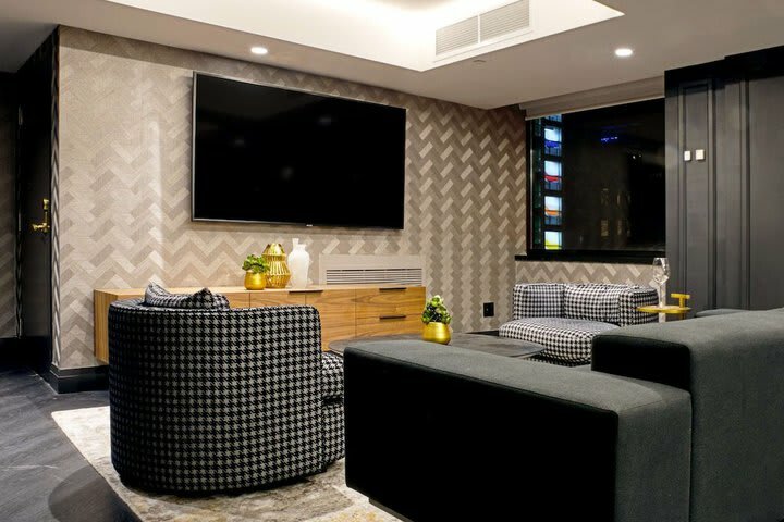 Comfort Hotel Downtown