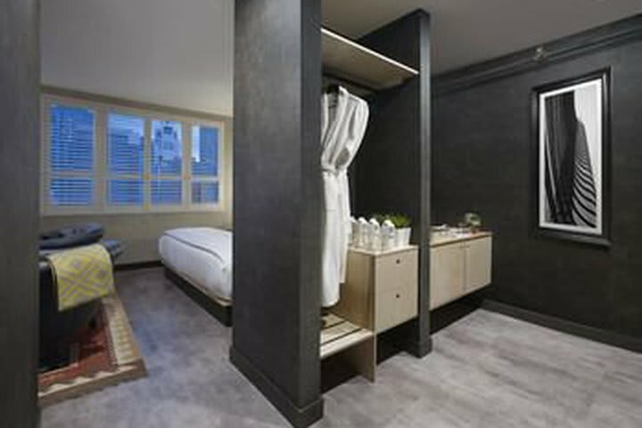 Comfort Hotel Downtown