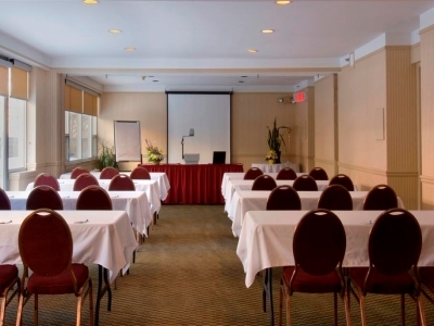 Comfort Hotel Downtown