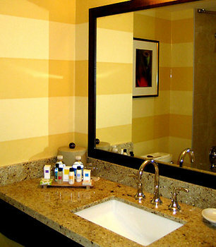 Hotel Vancouver Marriott Pinnacle Downtown