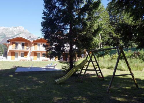 Aparthotel Hotel Elbele Garn�
