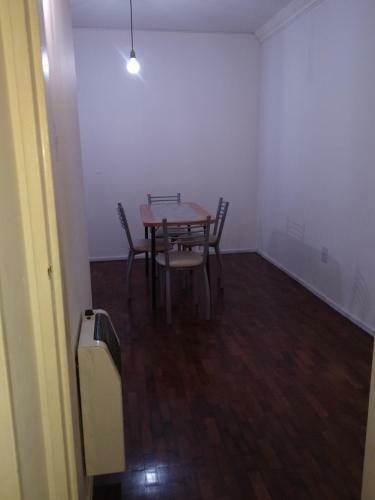 Apartamento C�modo Departamento
