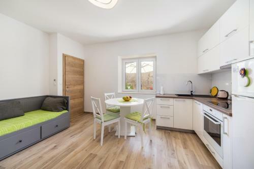 Apartmani Ujdur