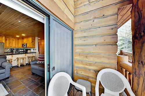 Timberwolf Lodges Unit 1a