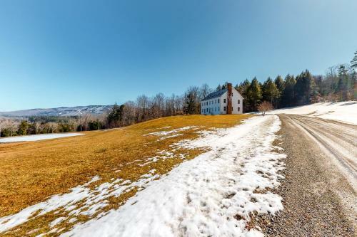 Rising Meadow Views
