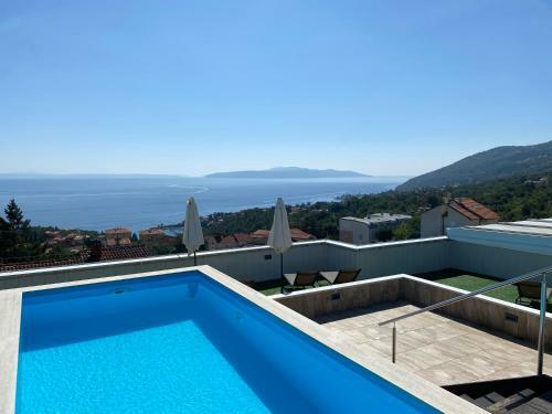 Apartment Mara Opatija With Rooftop Swimming Pool